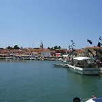 Sandra A4, 80 M From The * Novigrad Istria